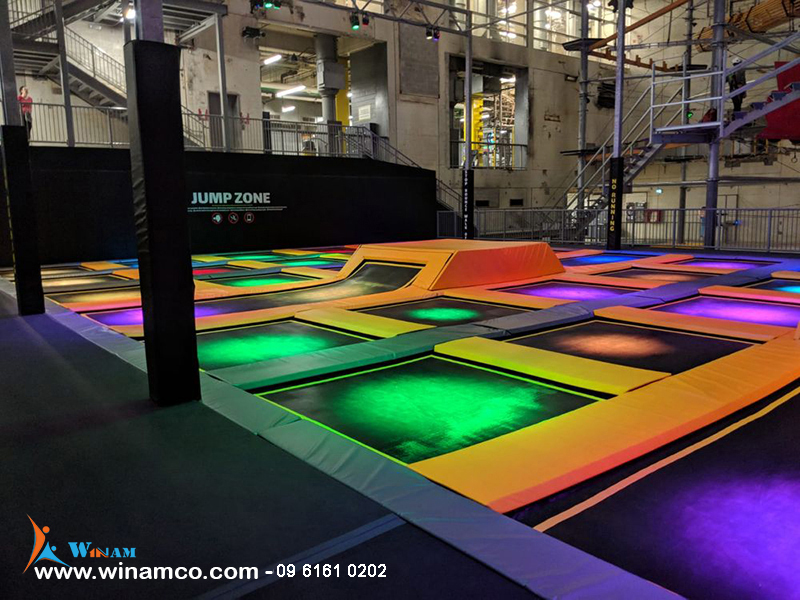 Trampoline play light & music - Trampoline combining sound and light